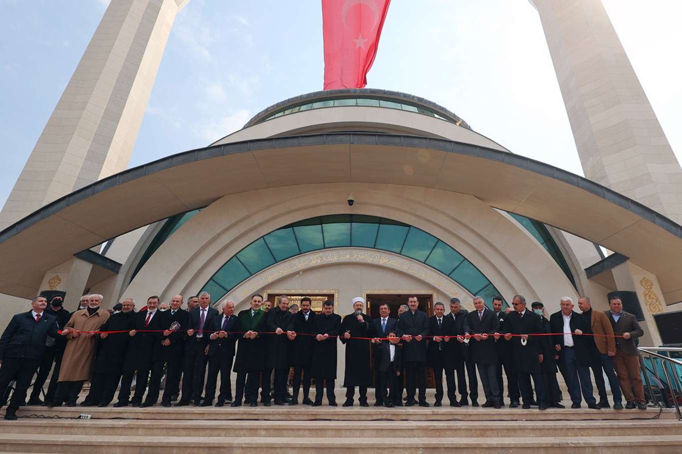 Ankara Ayşe Hatun Camii ibadete açıldı Ankara Ayşe Hatun Camii ibadete açıldı